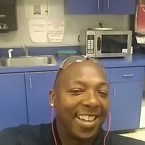 Meet your Posher, Stanley